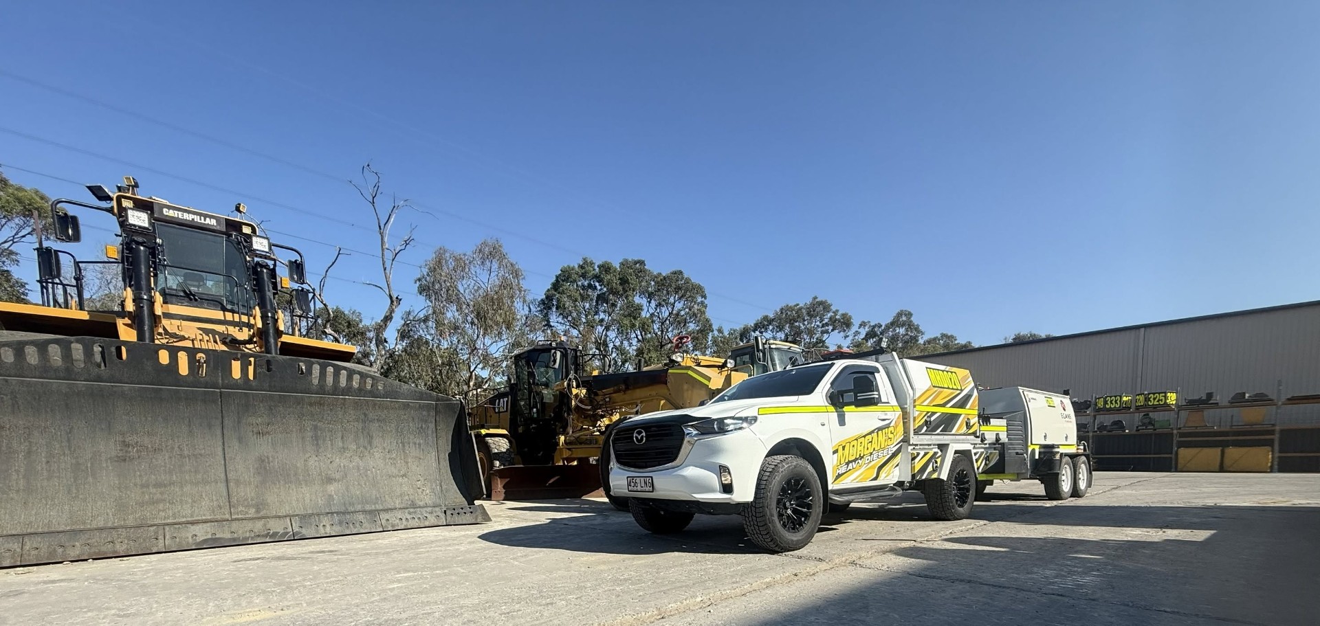 Brisbane Northside, Morgan's Heavy Diesel service ute and CAT grader